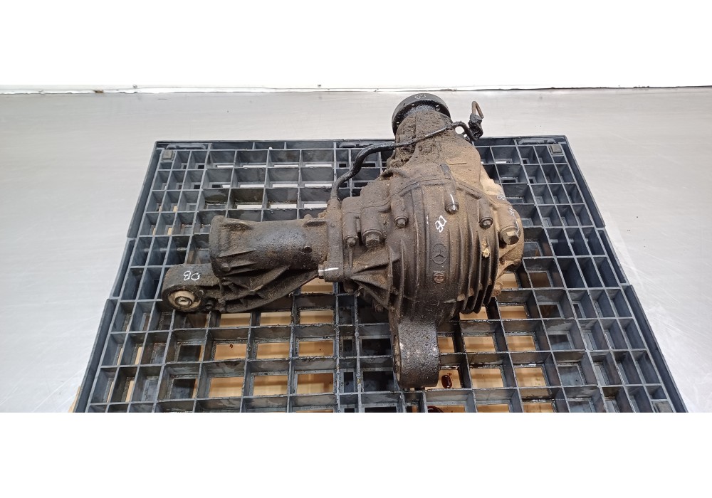 Recambio de diferencial delantero para mercedes clase m (w164) 320 / 350 cdi (164.122) referencia OEM IAM A1643302102  