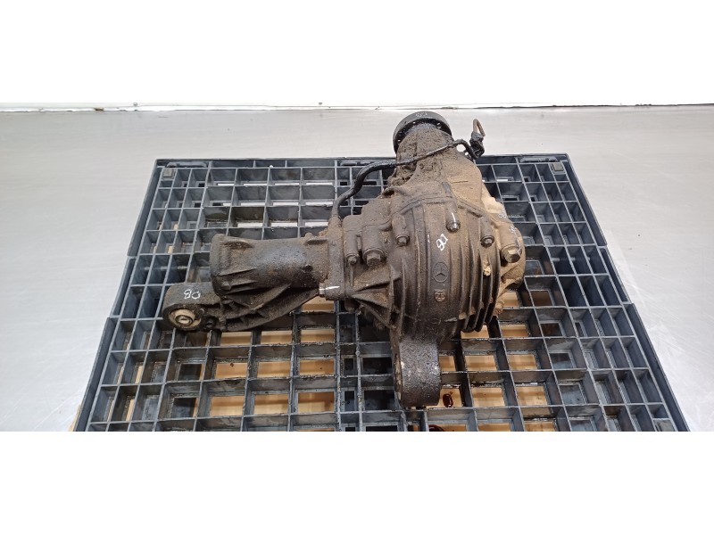 Recambio de diferencial delantero para mercedes clase m (w164) 320 / 350 cdi (164.122) referencia OEM IAM A1643302102  