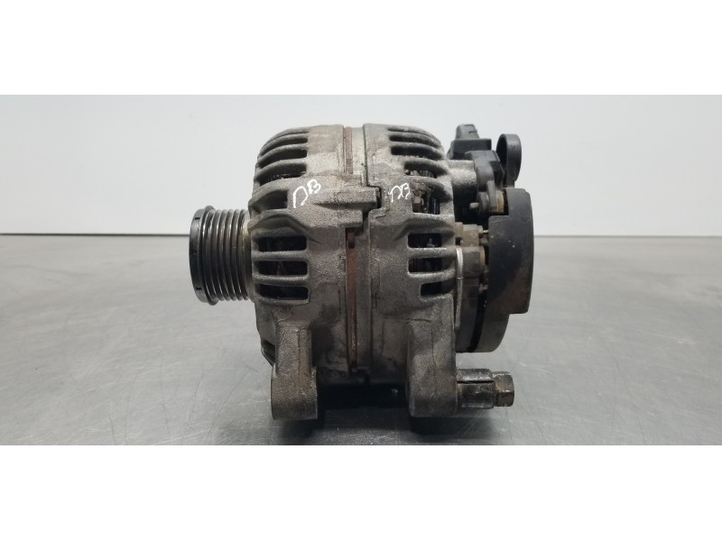 Recambio de alternador para peugeot 307 break / sw (s1) pk referencia OEM IAM 9646321880 0124525035  Recambio de alternador para peugeot 307 break / sw (s1) pk referencia OEM IAM 9646321880 0124525035