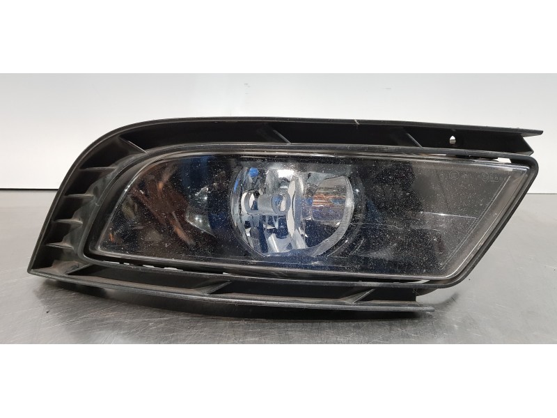 Recambio de faro antiniebla derecho para skoda suberb (3t4) ambition referencia OEM IAM 3T0941700C  