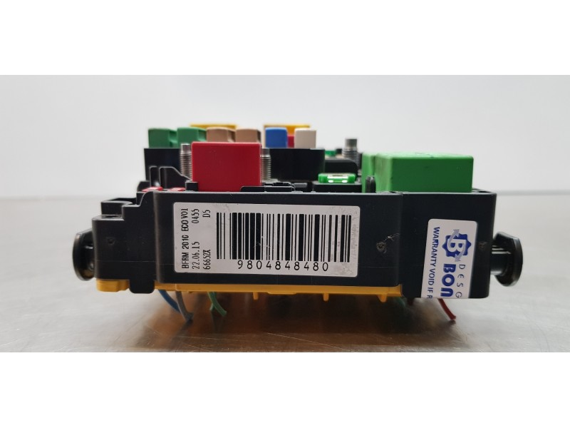 Recambio de caja reles / fusibles para citroen c4 cactus feel referencia OEM IAM 9804848480   Recambio de caja reles / fusibles para citroen c4 cactus feel referencia OEM IAM 9804848480
