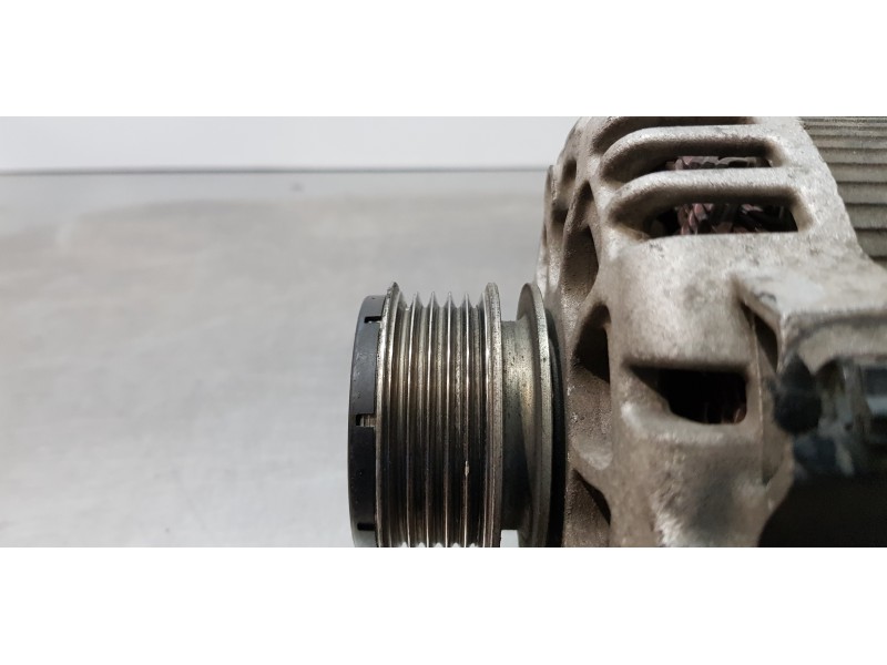 Recambio de alternador para kia carens ( ) basic referencia OEM IAM 373002A900   Recambio de alternador para kia carens ( ) basic referencia OEM IAM 373002A900