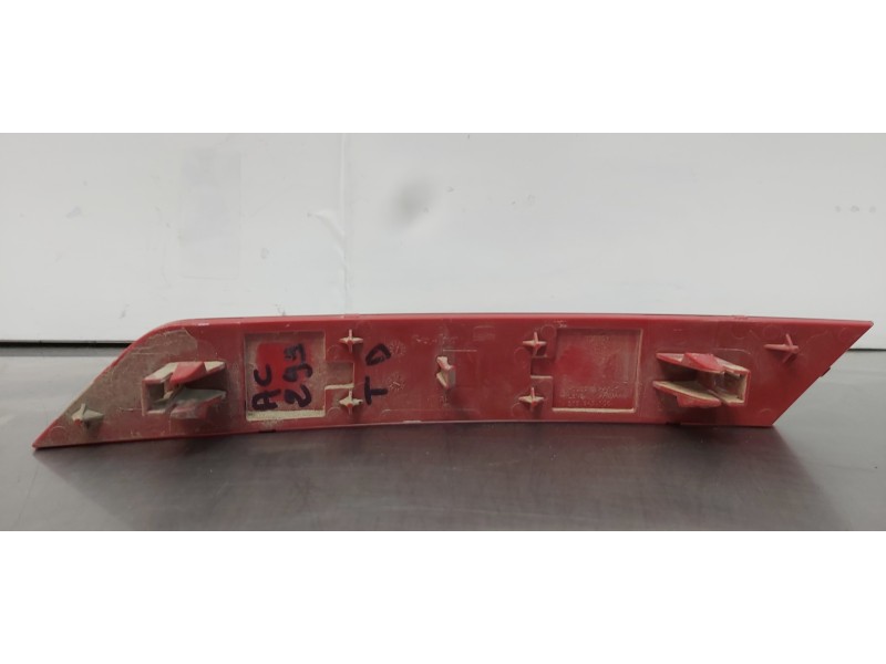 Recambio de piloto trasero derecho paragolpes para seat ateca (kh7) xcellence 4drive referencia OEM IAM 575945106   Recambio de piloto trasero derecho paragolpes para seat ateca (kh7) xcellence 4drive referencia OEM IAM 575945106