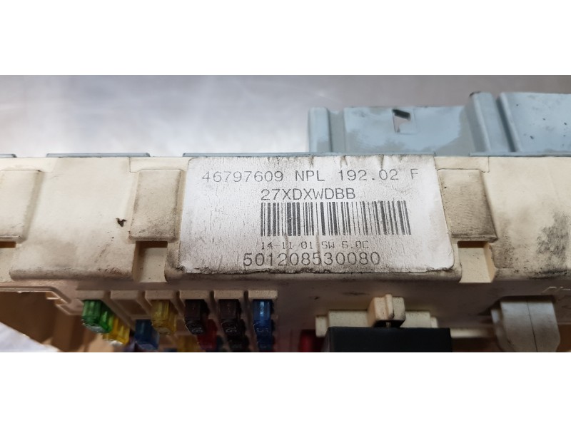 Recambio de caja reles / fusibles para fiat stilo (192) 1.6 16v active referencia OEM IAM 46750594   Recambio de caja reles / fusibles para fiat stilo (192) 1.6 16v active referencia OEM IAM 46750594