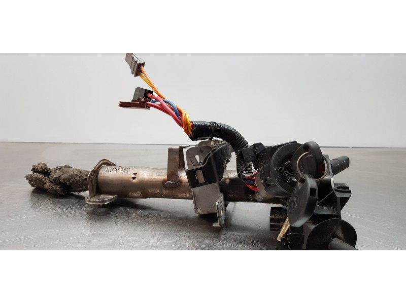 Recambio de antirrobo para peugeot partner (s1) combispace referencia OEM IAM 4162W4   Recambio de antirrobo para peugeot partner (s1) combispace referencia OEM IAM 4162W4