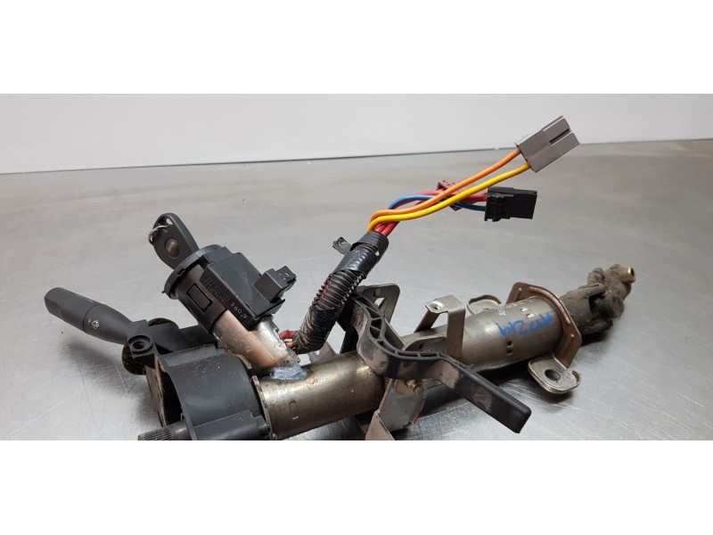 Recambio de antirrobo para peugeot partner (s1) combispace referencia OEM IAM 4162W4   Recambio de antirrobo para peugeot partner (s1) combispace referencia OEM IAM 4162W4