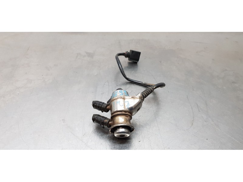 Recambio de inyector para volkswagen t6 transporter furgón referencia OEM IAM 7E0131113C  