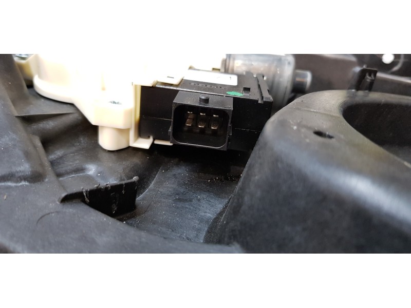 Recambio de elevalunas delantero izquierdo para fiat 500 x (334) pop star referencia OEM IAM 00520169530  