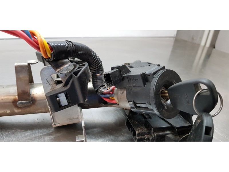 Recambio de antirrobo para peugeot partner (s1) combispace referencia OEM IAM 4162W4   Recambio de antirrobo para peugeot partner (s1) combispace referencia OEM IAM 4162W4