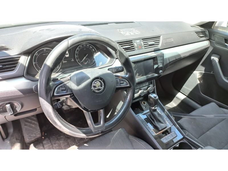 skoda superb (3v3) del año 2015