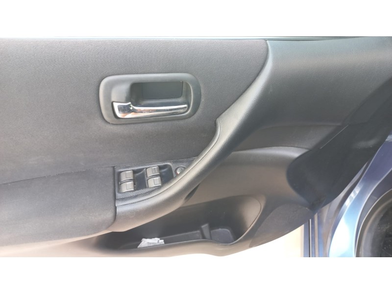 honda civic berlina 3 (ep1/2) del año 2004