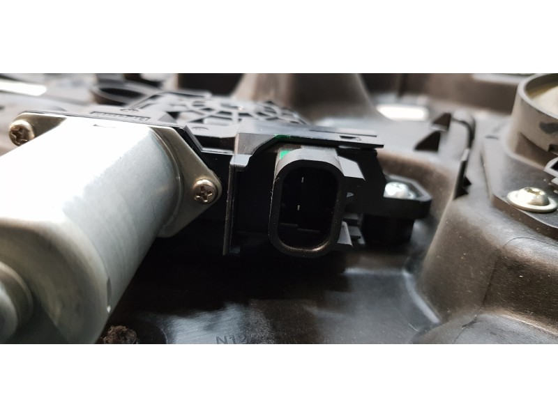 Recambio de elevalunas trasero derecho para fiat 500 x (334) pop star referencia OEM IAM 00519605900  