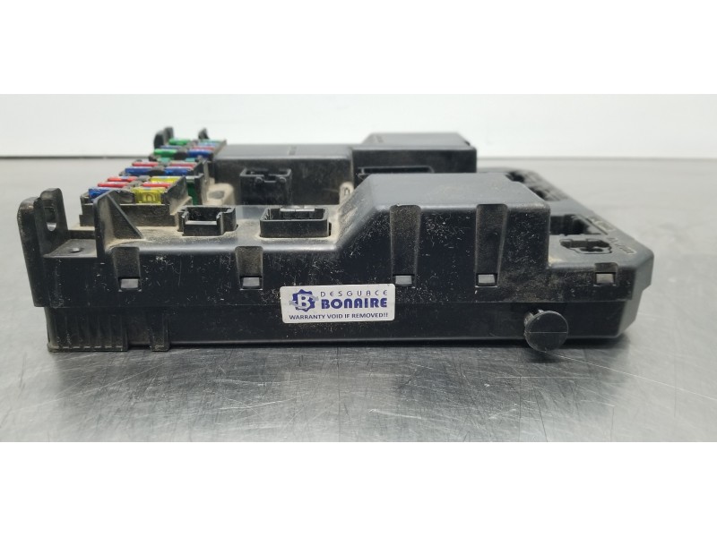 Recambio de caja reles / fusibles para peugeot 307 break / sw (s1) pk referencia OEM IAM 9651197580 BSIJ03  Recambio de caja reles / fusibles para peugeot 307 break / sw (s1) pk referencia OEM IAM 9651197580 BSIJ03