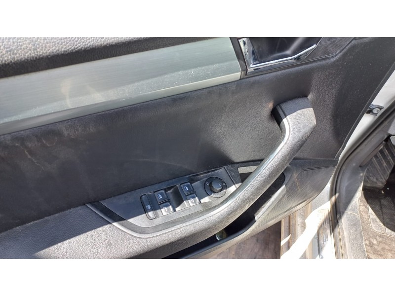 skoda superb (3v3) del año 2015