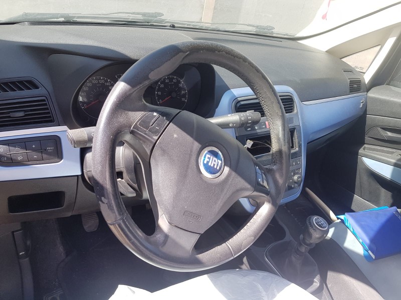 fiat grande punto (199) del año 2005