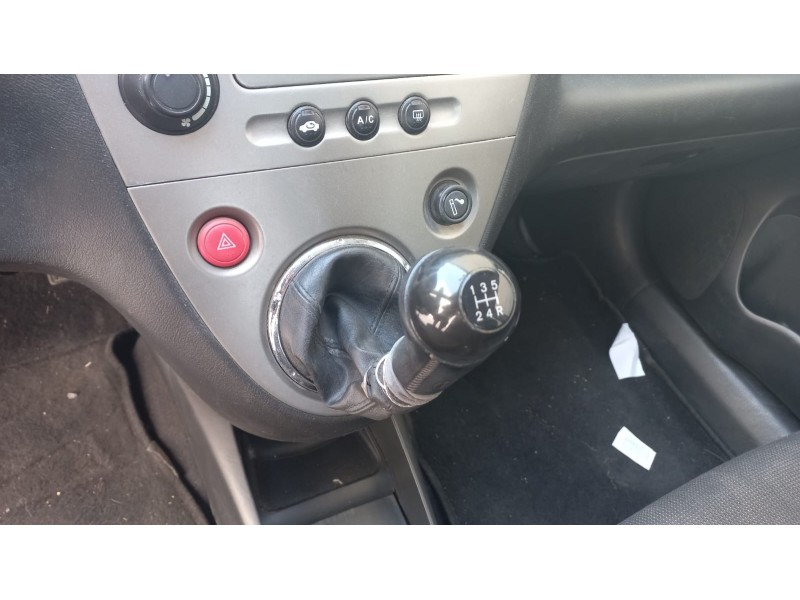 honda civic berlina 3 (ep1/2) del año 2004