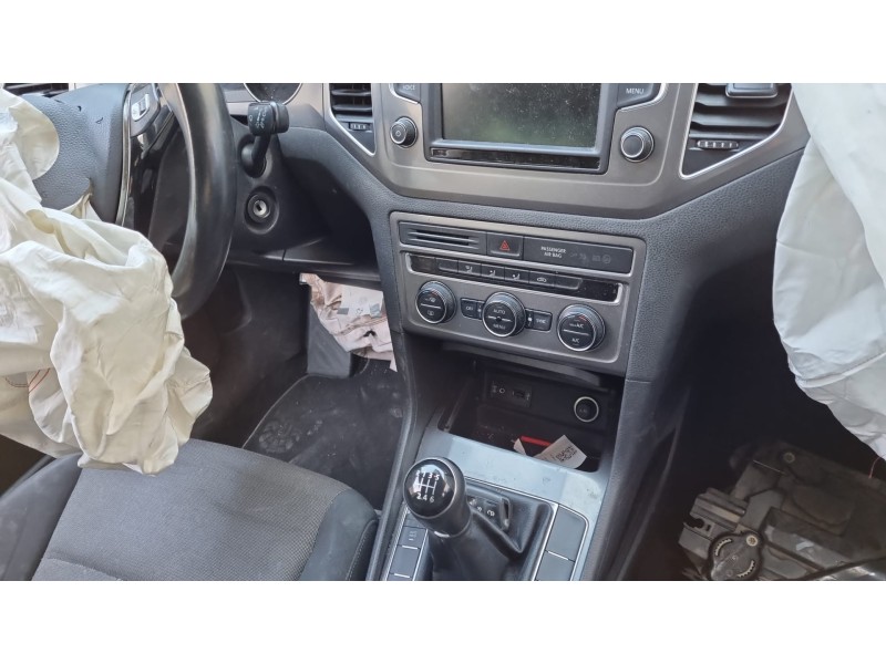 volkswagen golf vii sportsvan del año 2016