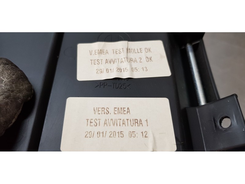 Recambio de guantera para fiat 500 x (334) pop star referencia OEM IAM 735577227  