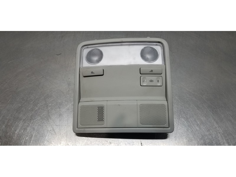 Recambio de luz interior para seat leon st (5f8) reference referencia OEM IAM 1K0947105ACY20 1K0947105AC  Recambio de luz interior para seat leon st (5f8) reference referencia OEM IAM 1K0947105ACY20 1K0947105AC