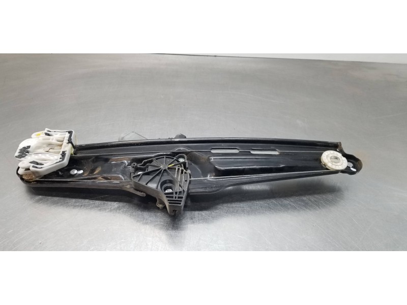 Recambio de elevalunas trasero derecho para bmw x3 (f25) xdrive 20d referencia OEM IAM 51357382138 7258536 