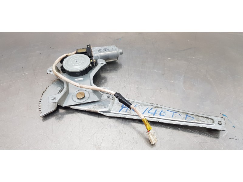 Recambio de elevalunas trasero derecho para mazda premacy (cp) td active referencia OEM IAM C10072590B  