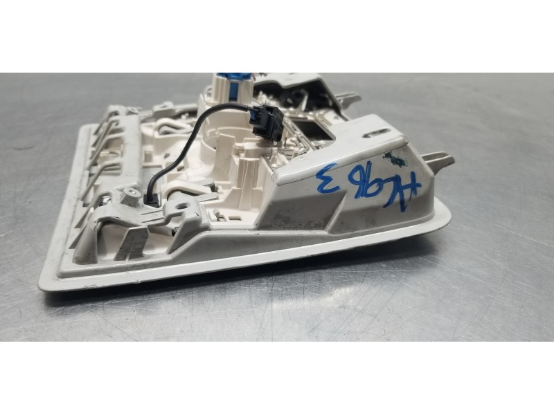 Recambio de luz interior para seat leon st (5f8) reference referencia OEM IAM 1K0947105ACY20 1K0947105AC  Recambio de luz interior para seat leon st (5f8) reference referencia OEM IAM 1K0947105ACY20 1K0947105AC