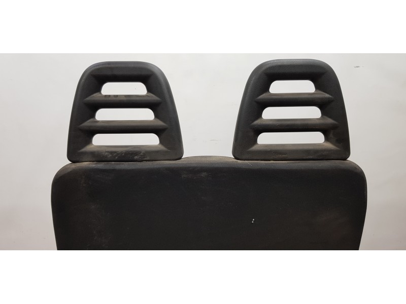 Recambio de asiento delantero derecho para iveco daily pr einzelkabine 35 s... radstand 3000 referencia OEM IAM 5801457006   Recambio de asiento delantero derecho para iveco daily pr einzelkabine 35 s... radstand 3000 referencia OEM IAM 5801457006