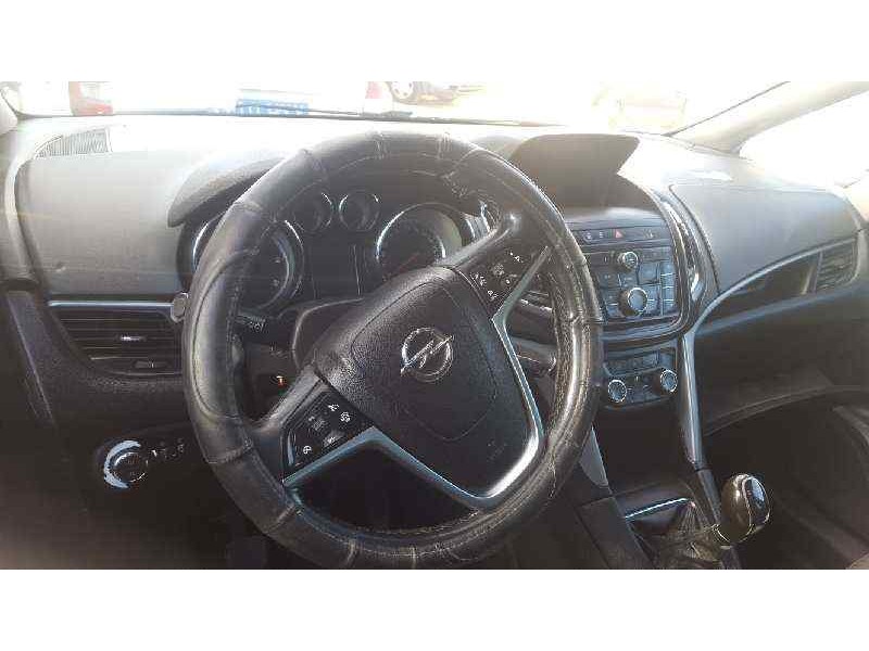 opel zafira tourer del año 2014