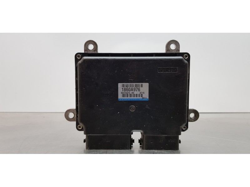 Recambio de centralita motor uce para mitsubishi lancer berlina (cy0) instyle referencia OEM IAM 1860A976  