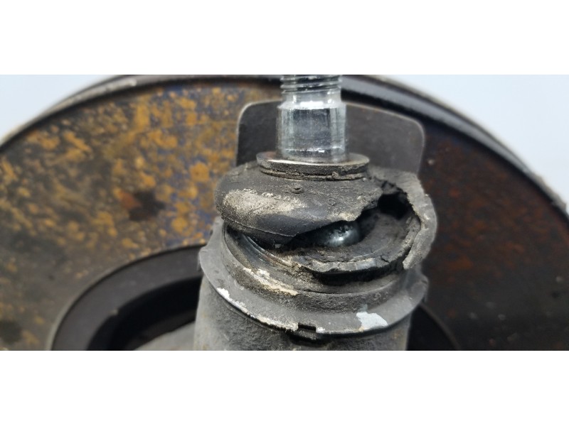 Recambio de mangueta delantera derecha para peugeot 307 break / sw (s1) pk referencia OEM IAM 364796   Recambio de mangueta delantera derecha para peugeot 307 break / sw (s1) pk referencia OEM IAM 364796