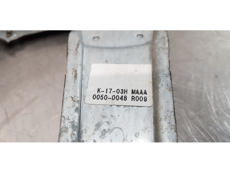 Recambio de elevalunas trasero derecho para mazda premacy (cp) td active referencia OEM IAM C10072590B  