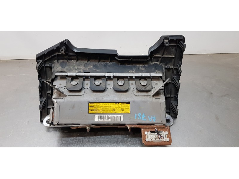 Recambio de kit airbag para toyota avensis (t27) executive referencia OEM IAM    Recambio de kit airbag para toyota avensis (t27) executive referencia OEM IAM