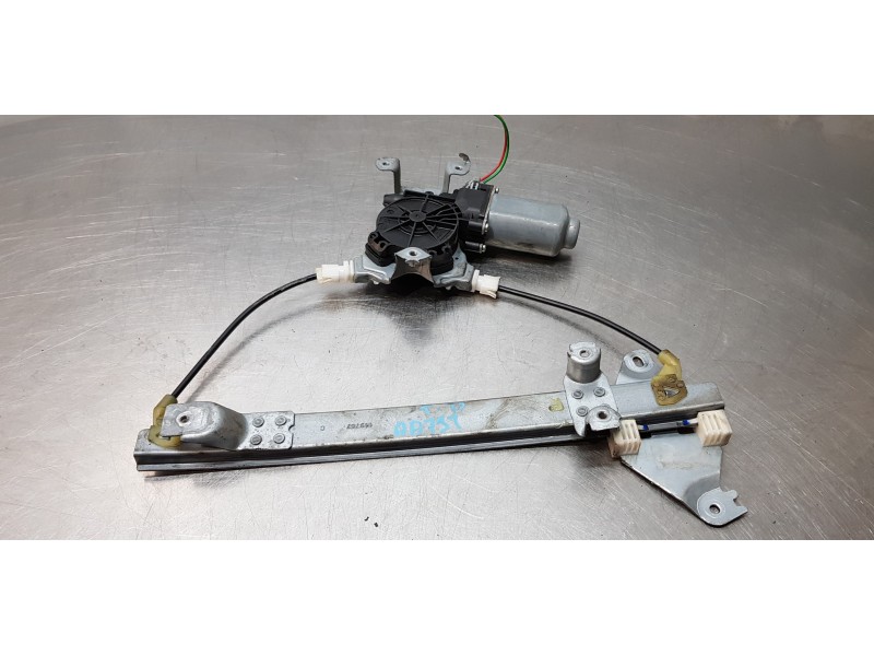 Recambio de elevalunas trasero derecho para nissan qashqai (j10) visia referencia OEM IAM 402190A   Recambio de elevalunas trasero derecho para nissan qashqai (j10) visia referencia OEM IAM 402190A