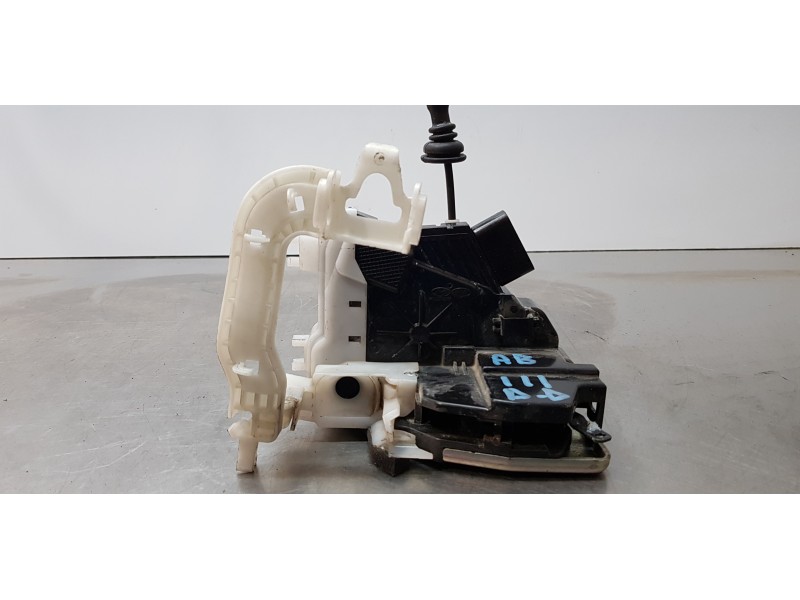 Recambio de cerradura puerta delantera derecha para kia carens ( ) basic referencia OEM IAM 81320A4010   Recambio de cerradura puerta delantera derecha para kia carens ( ) basic referencia OEM IAM 81320A4010