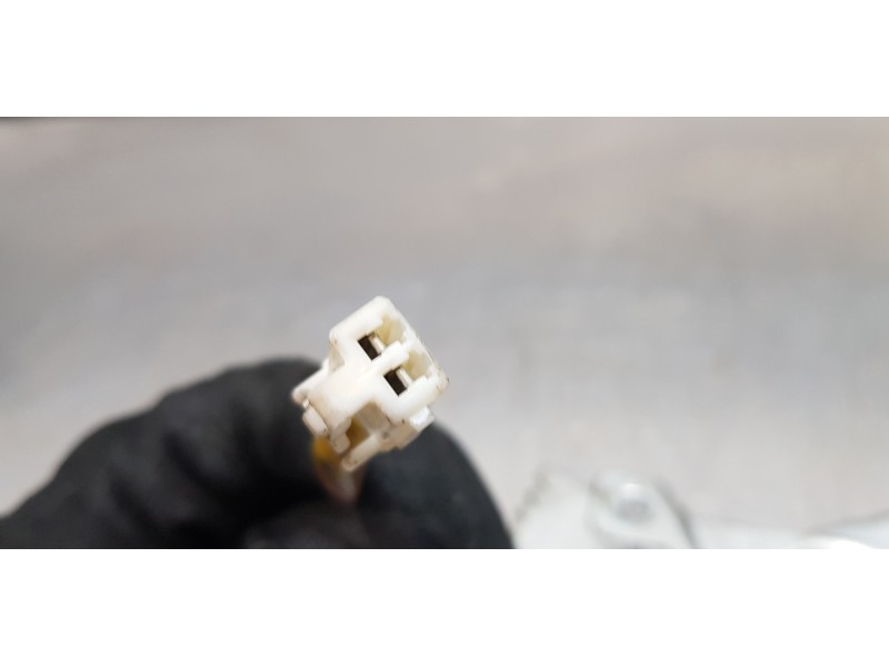 Recambio de elevalunas trasero izquierdo para mazda premacy (cp) td active referencia OEM IAM C10073590B  