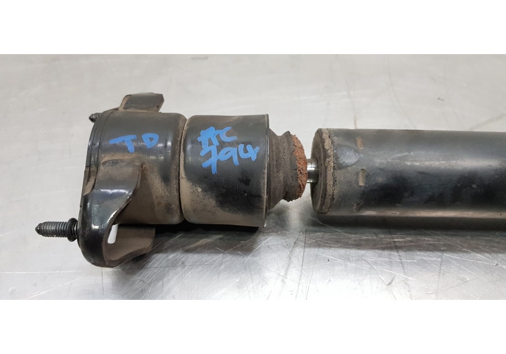 Recambio de amortiguador trasero derecho para mercedes clase m (w164) 280 / 300 cdi (164.120) referencia OEM IAM A1643202431  