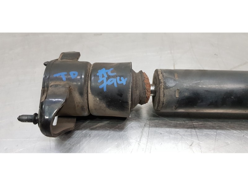 Recambio de amortiguador trasero derecho para mercedes clase m (w164) 280 / 300 cdi (164.120) referencia OEM IAM A1643202431  