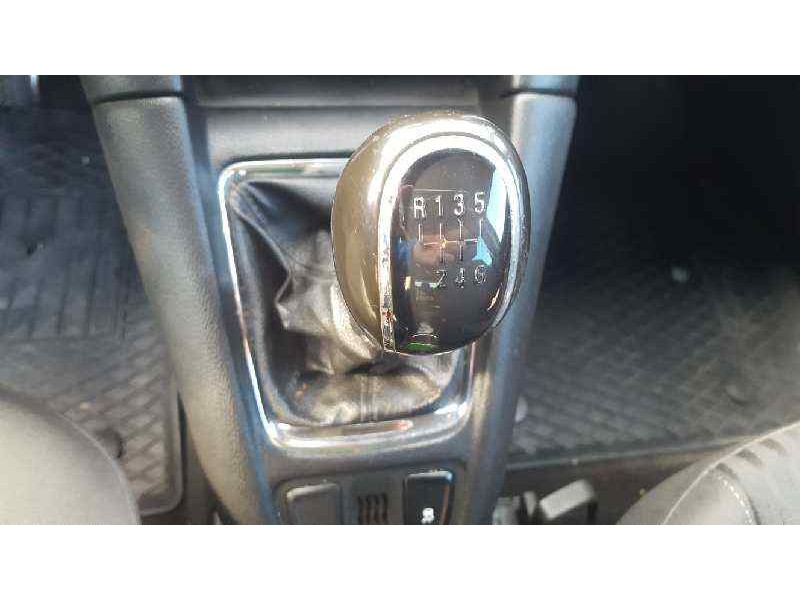 opel zafira tourer del año 2014