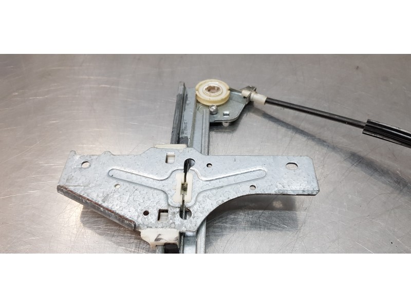 Recambio de elevalunas delantero derecho para peugeot 307 (s1) xs referencia OEM IAM 9634457480  