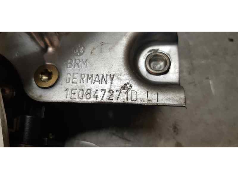 Recambio de elevalunas trasero izquierdo para volkswagen golf iii cabrio (1e7) last edition (e) referencia OEM IAM 1E0959811B   Recambio de elevalunas trasero izquierdo para volkswagen golf iii cabrio (1e7) last edition (e) referencia OEM IAM 1E0959811B