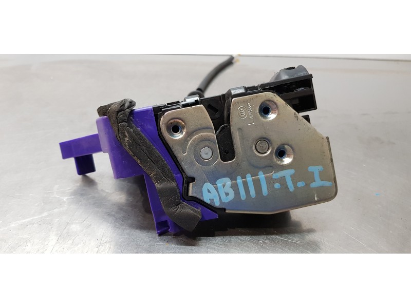 Recambio de cerradura puerta trasera izquierda para kia carens ( ) basic referencia OEM IAM 81410A4030  