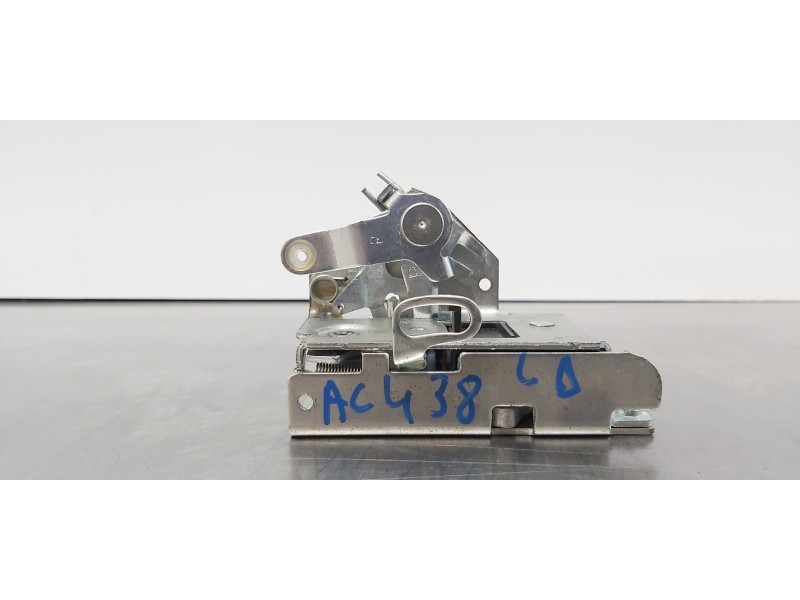 Recambio de cerradura puerta lateral derecha para iveco daily pr einzelkabine 35 s... radstand 3000 referencia OEM IAM 500329770 Recambio de cerradura puerta lateral derecha para iveco daily pr einzelkabine 35 s... radstand 3000 referencia OEM IAM 500329770