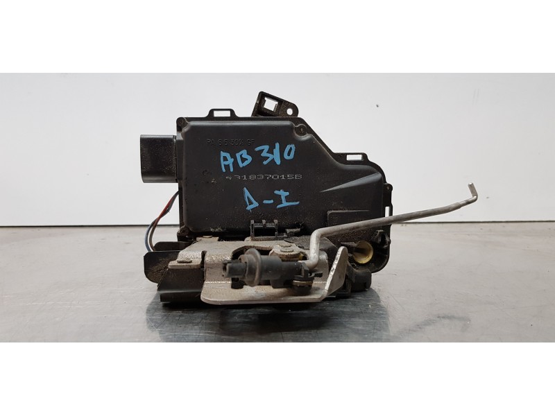 Recambio de cerradura puerta delantera izquierda para audi a4 berlina (8e) 1.8 t referencia OEM IAM 4B1837015B   Recambio de cerradura puerta delantera izquierda para audi a4 berlina (8e) 1.8 t referencia OEM IAM 4B1837015B