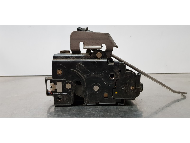 Recambio de cerradura puerta delantera izquierda para audi a4 berlina (8e) 1.8 t referencia OEM IAM 4B1837015B   Recambio de cerradura puerta delantera izquierda para audi a4 berlina (8e) 1.8 t referencia OEM IAM 4B1837015B