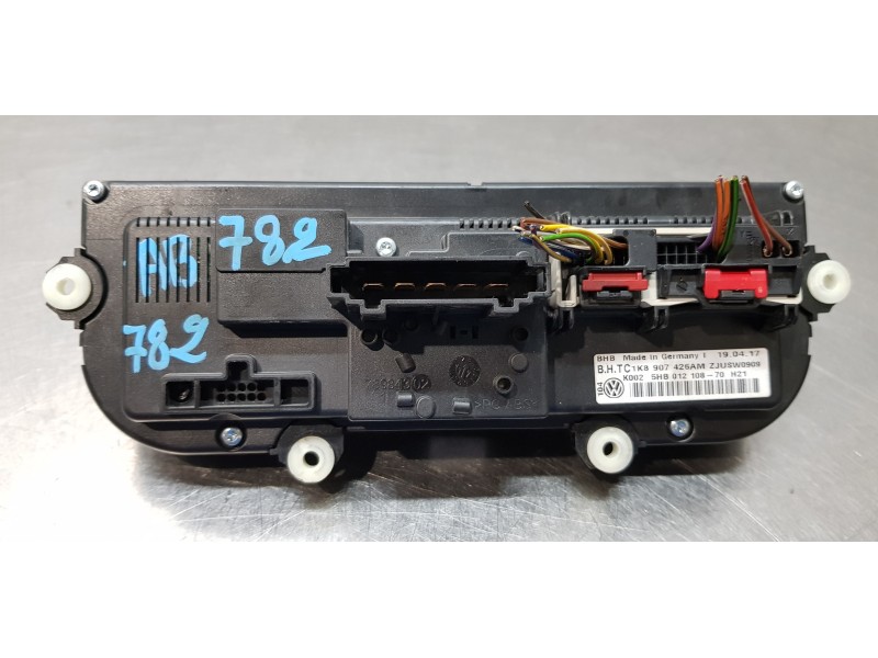 Recambio de mando calefaccion / aire acondicionado para volkswagen caddy furgón/kombi furgón bmt referencia OEM IAM 1K8907426AM  Recambio de mando calefaccion / aire acondicionado para volkswagen caddy furgón/kombi furgón bmt referencia OEM IAM 1K8907426AM