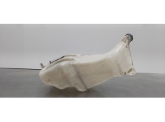 Recambio de deposito limpia para iveco daily pr einzelkabine 35 s... radstand 3000 referencia OEM IAM 3801895