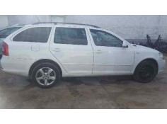 skoda octavia combi (1z5) del año 2013 2