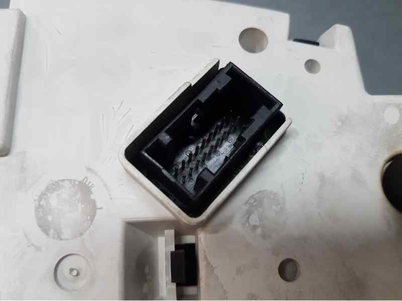 Recambio de cuadro instrumentos para citroen c5 station wagon business class referencia OEM IAM 9677282080  