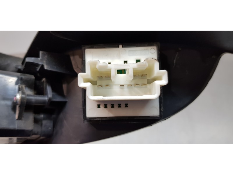 Recambio de mando elevalunas delantero izquierdo para mitsubishi lancer berlina (cy0) instyle referencia OEM IAM 8608A058  