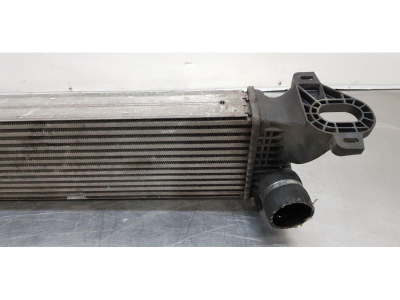 Recambio de intercooler para iveco daily pr einzelkabine 35 s... radstand 3000 referencia OEM IAM 5801526777  